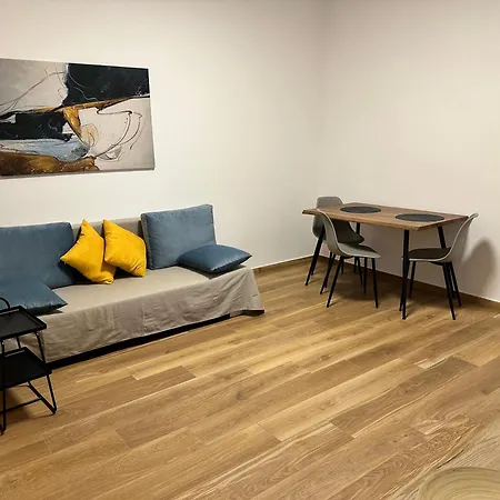 Iris Apartment